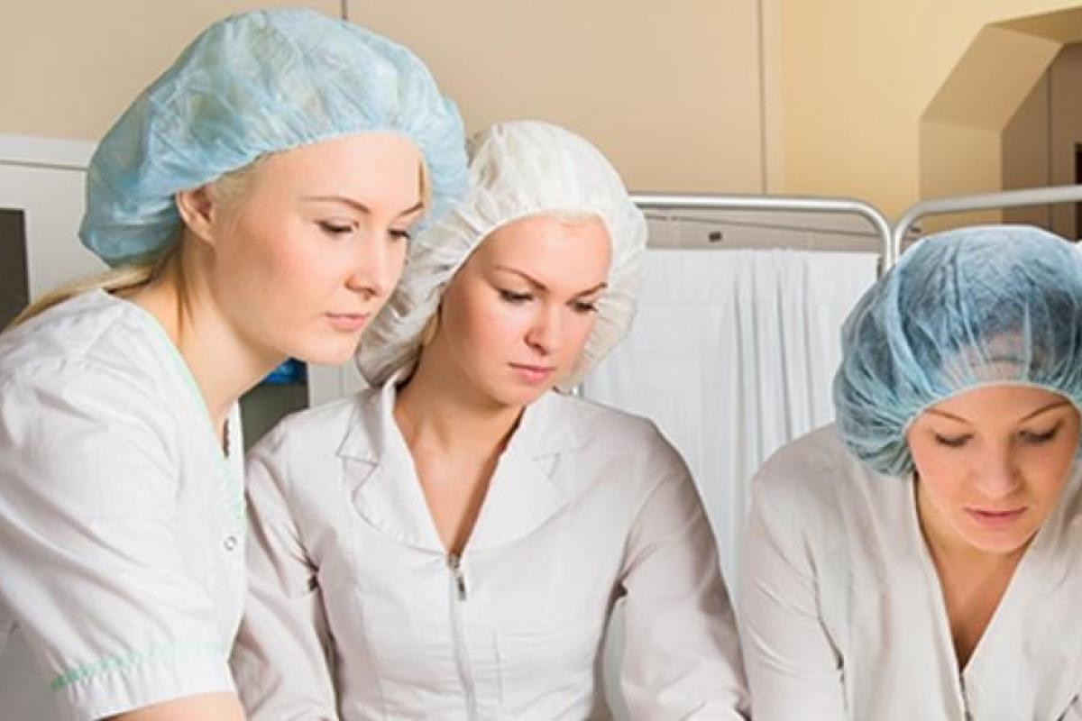 Власти Польши упростили условия трудоустройства для украинских врачей Власти Польши упростили условия трудоустройства для украинских врачей