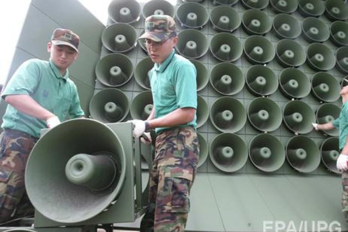 Южная Корея прекращает вещать радиопропаганду на границе с КНДР Южная Корея прекращает вещать радиопропаганду на границе с КНДР