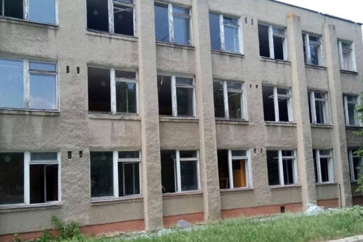 Обстрел школы в Светлодарске: Жебривский рассказал о последствиях Обстрел школы в Светлодарске: Жебривский рассказал о последствиях