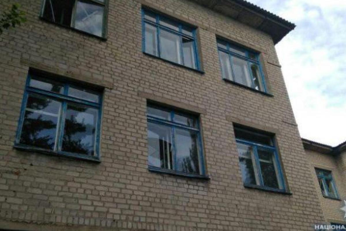 Боевики накрыли артиллерийским огнем Торецкое, опубликовано фото Боевики накрыли артиллерийским огнем Торецкое, опубликовано фото