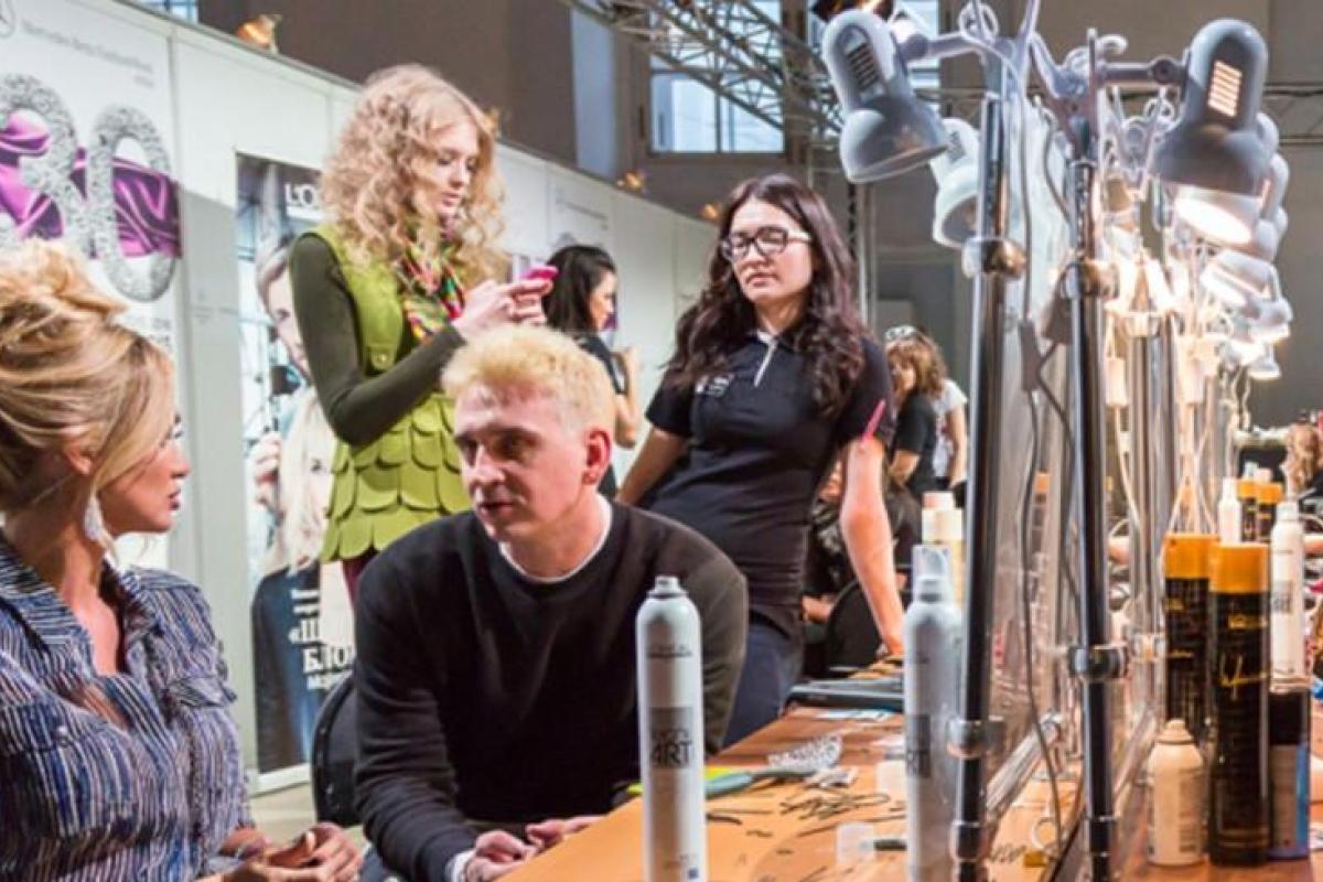 Страшно красивые: макияж набирает популярность среди казахстанских мужчин Страшно красивые: макияж набирает популярность среди казахстанских мужчин