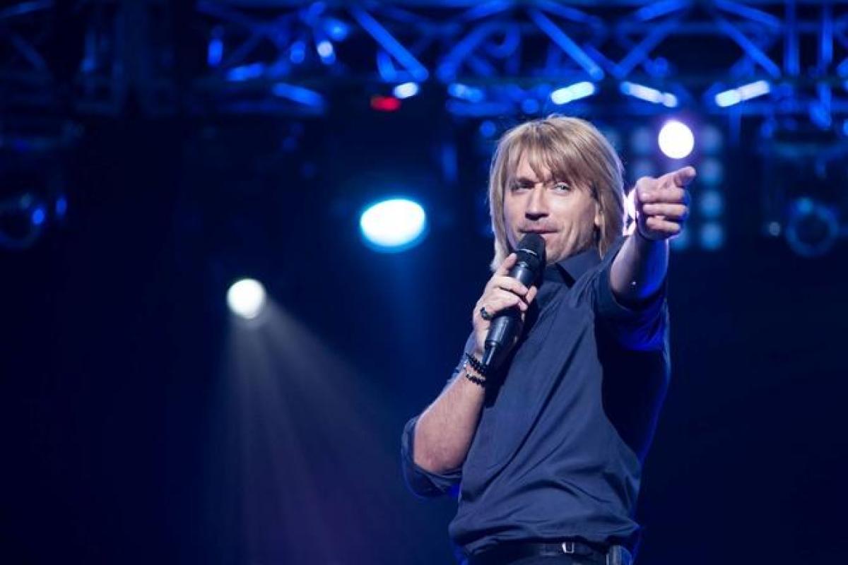 Знаменитого украинского исполнителя заподозрили в плагиате легендарной песни из 80-х Знаменитого украинского исполнителя заподозрили в плагиате легендарной песни из 80-х