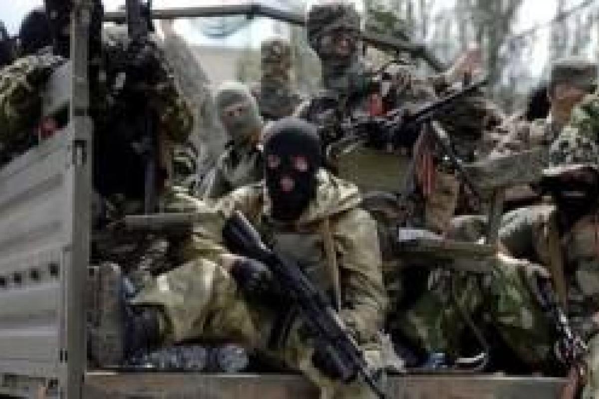 Из России прошла колонна военной техники и "Уралы" с "ихтамнетами" - соцсети Из России прошла колонна военной техники и "Уралы" с "ихтамнетами" - соцсети
