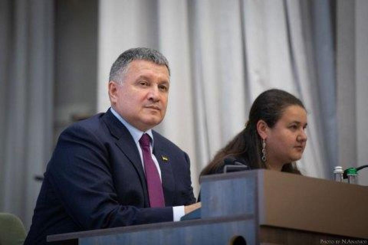 Аваков: Более 500 семей получили квартиры в лизинг