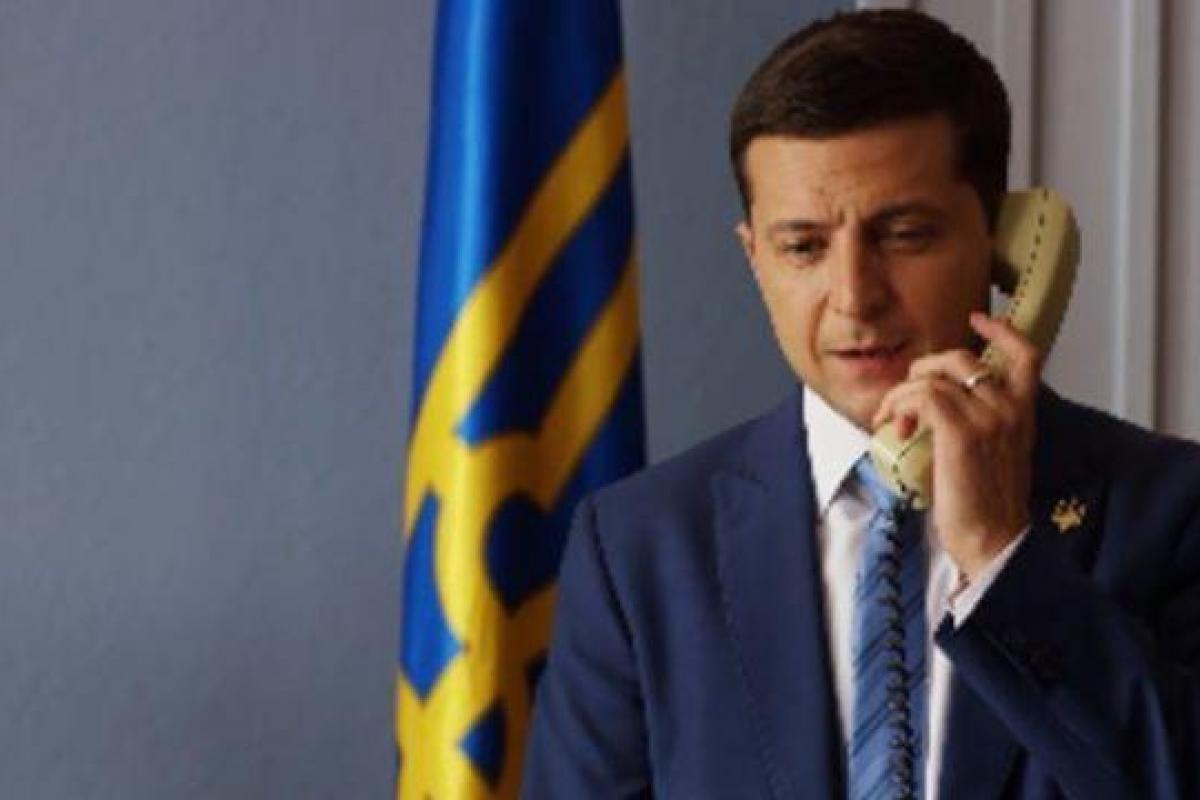 Зеленский провел телефонный разговор с Туском: обсуждали результаты саммита "Группы семи" Зеленский провел телефонный разговор с Туском: обсуждали результаты саммита "Группы семи"