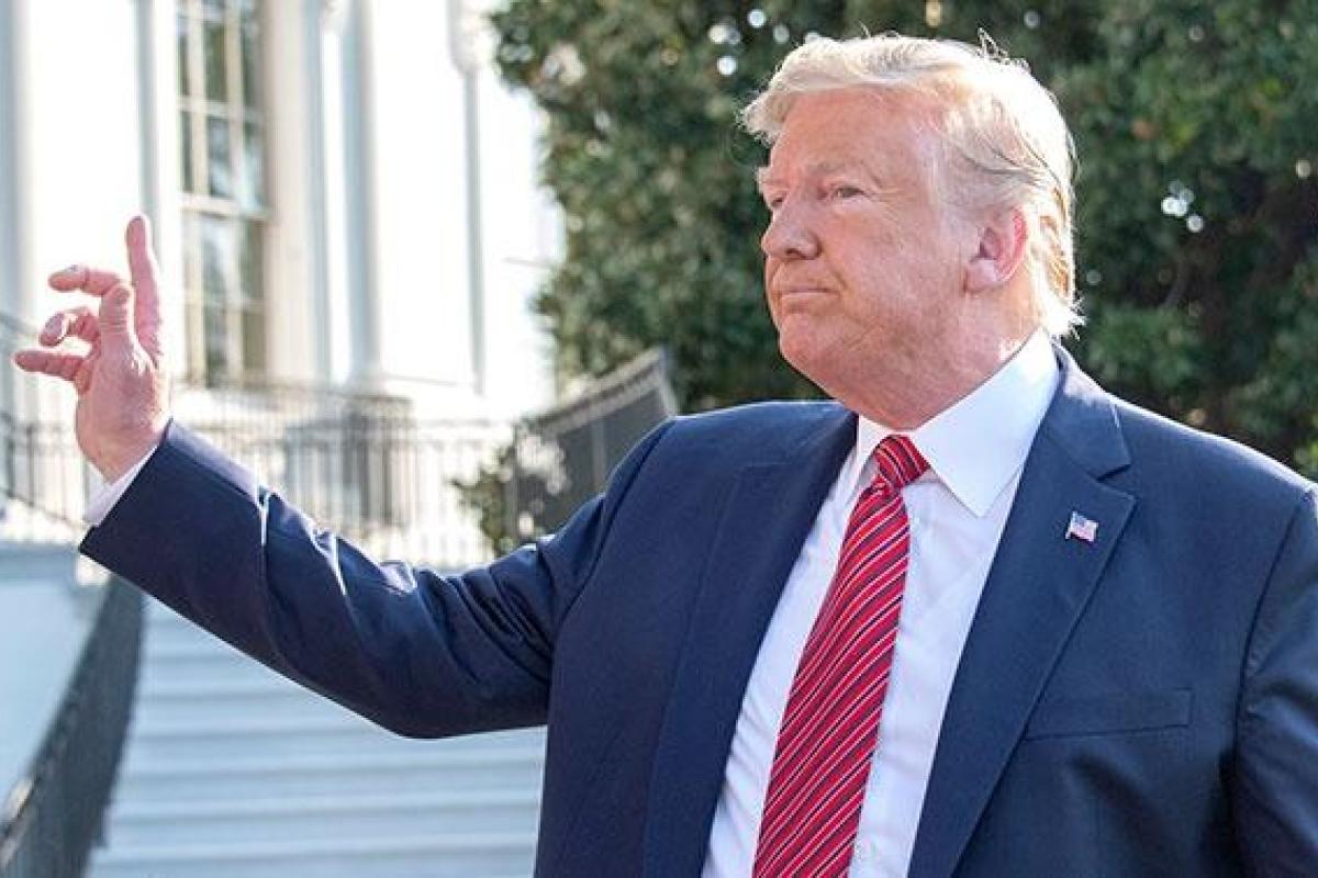 Трамп заявил, что будет тормозить финансовую помощь Украине Трамп заявил, что будет тормозить финансовую помощь Украине