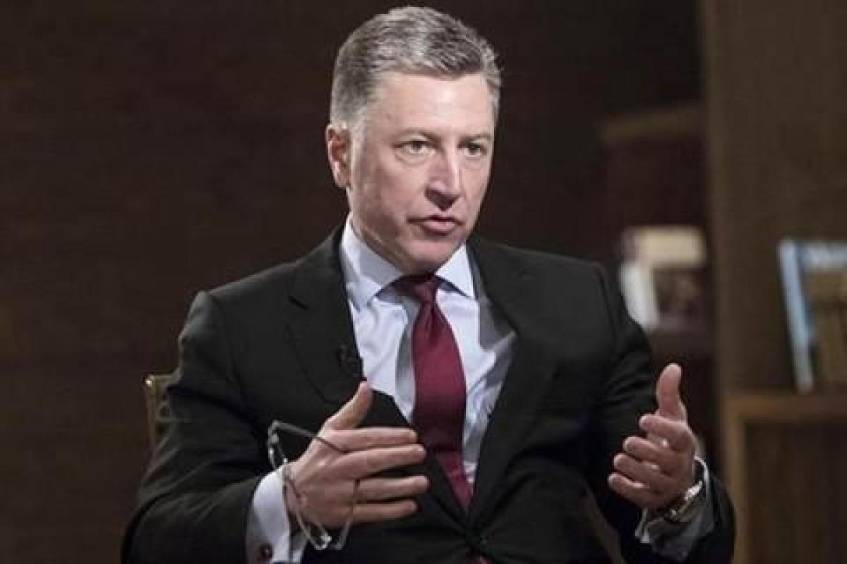 Курт Волкер подал в отставку из-за скандала с Трампом Курт Волкер подал в отставку из-за скандала с Трампом