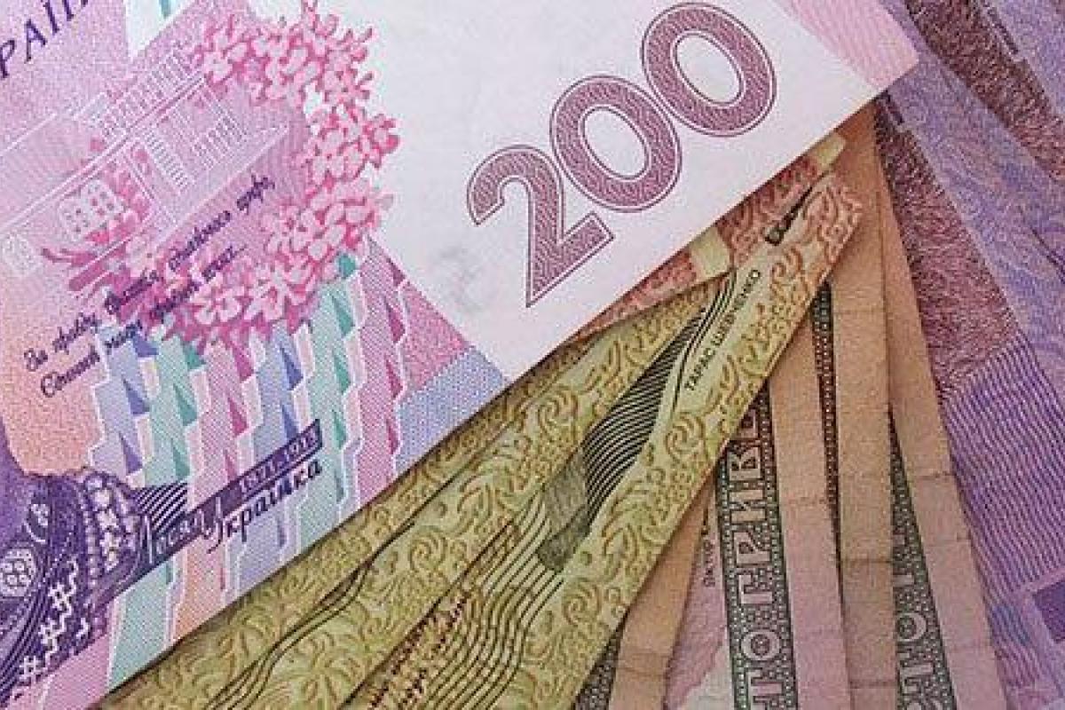 Местные бюджеты Луганщины получили почти 10 млн гривен от лицензирования алкоголя и табака Местные бюджеты Луганщины получили почти 10 млн гривен от лицензирования алкоголя и табака