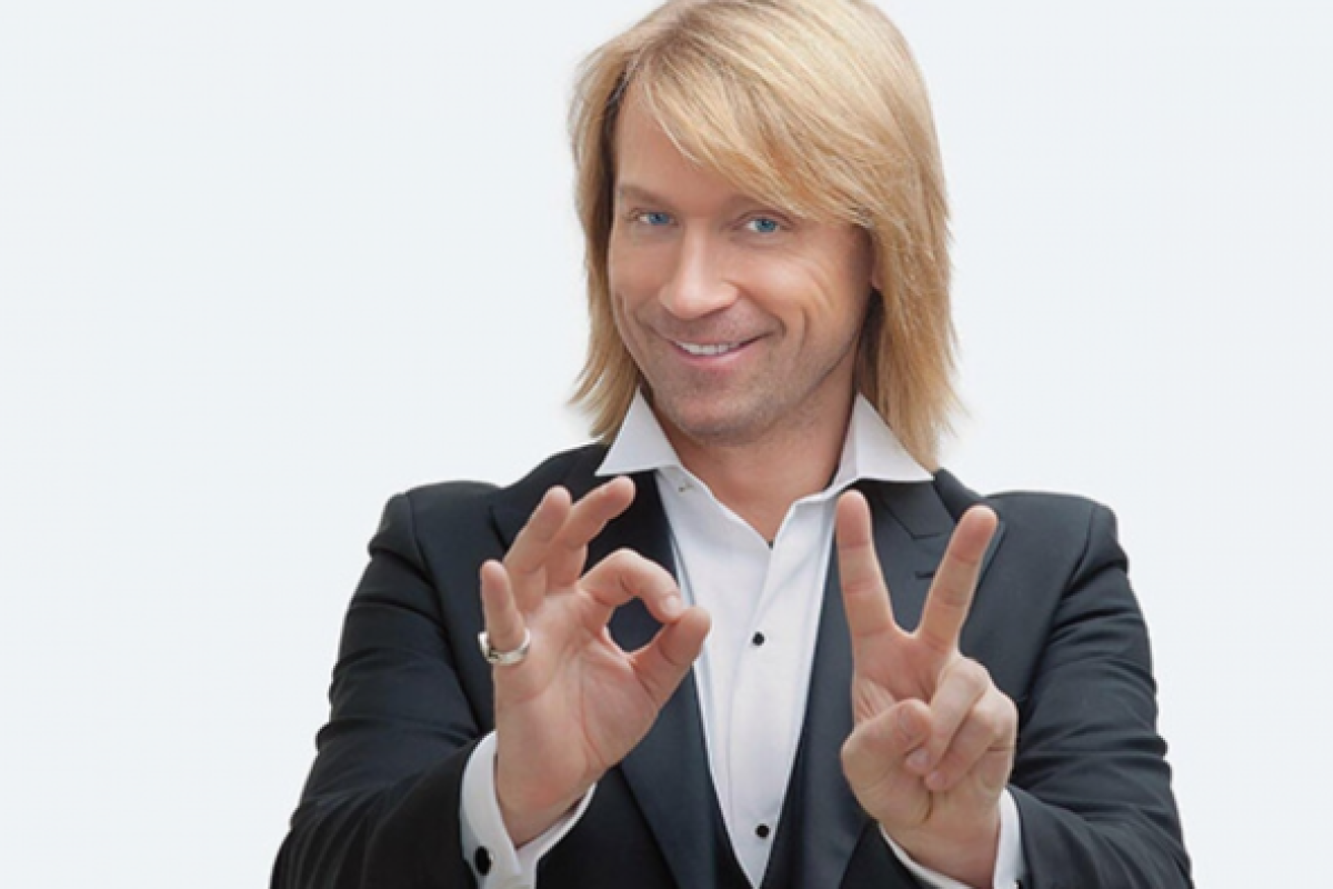 "Я хочу спать спокойно": Винник рассказал, зачем ему шесть телохранителей "Я хочу спать спокойно": Винник рассказал, зачем ему шесть телохранителей