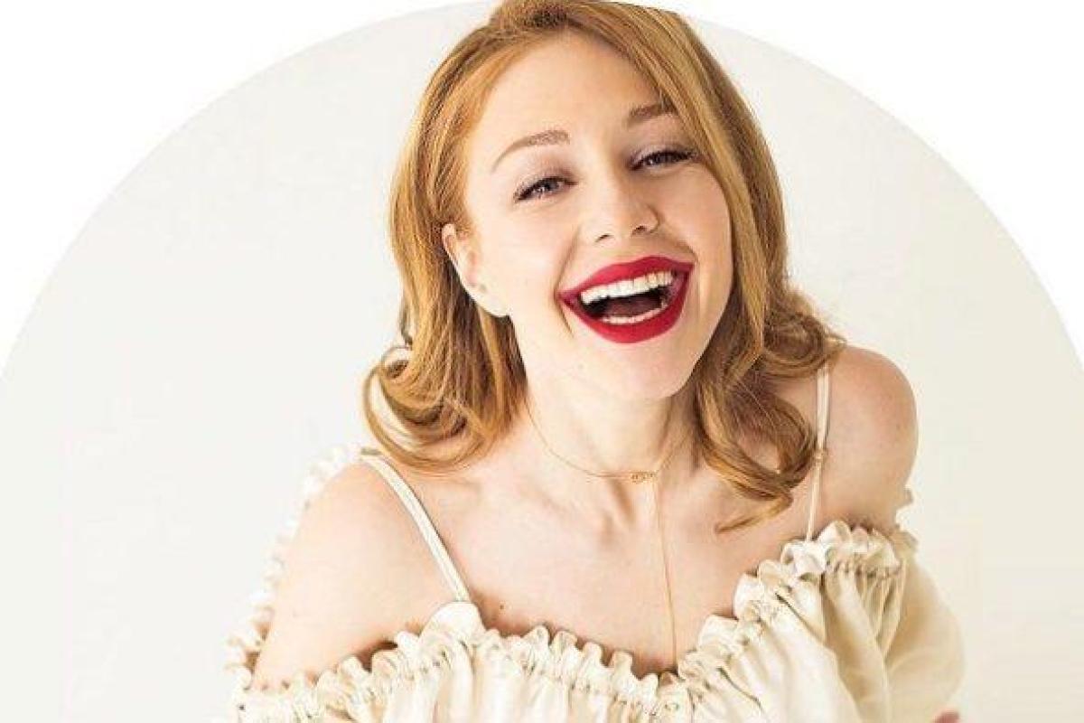 Тина Кароль прокомментировала слухи о своем переезде в США Тина Кароль прокомментировала слухи о своем переезде в США