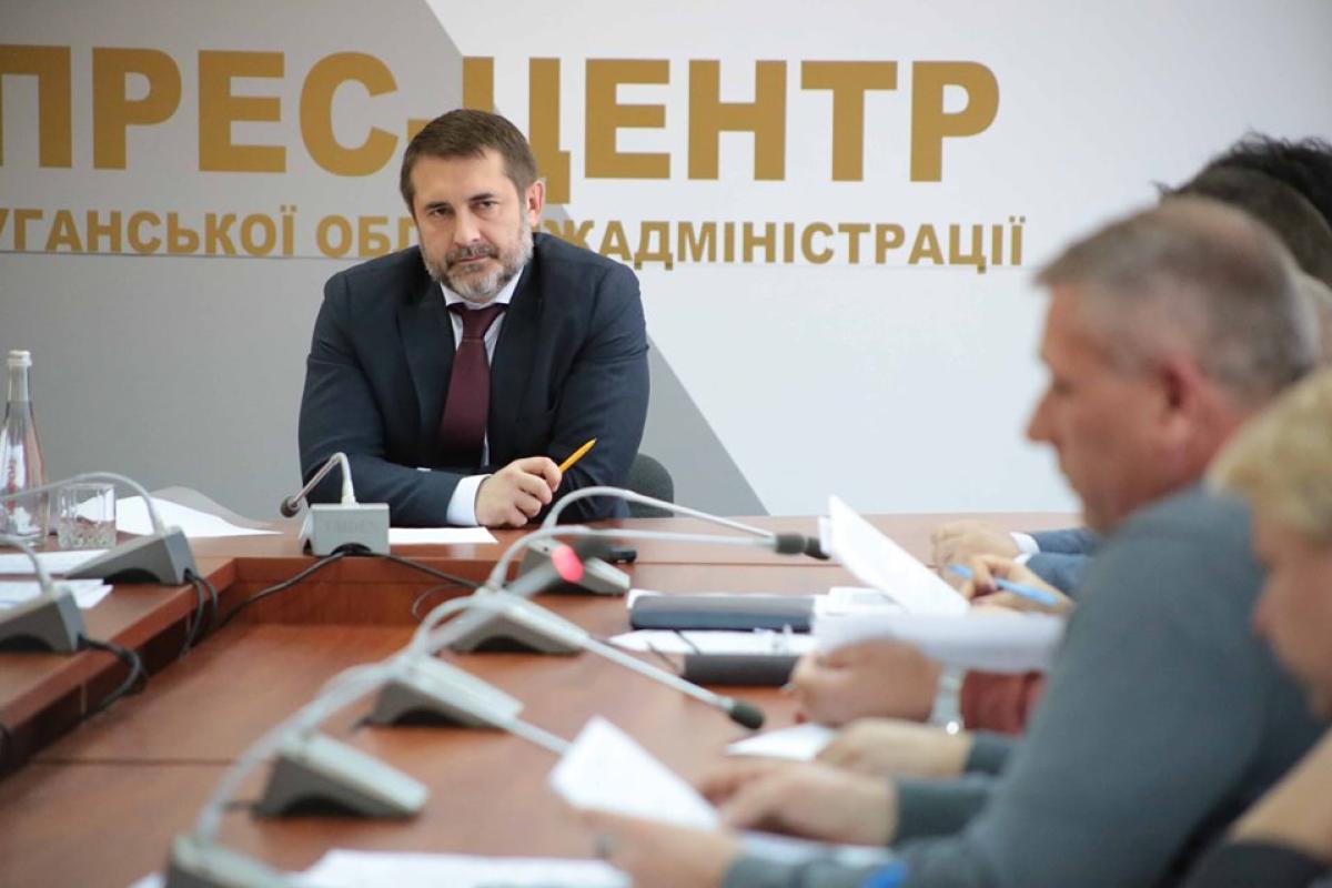 Гайдай нашел выход из критической ситуации вокруг водоснабжения в Лисичанске Гайдай нашел выход из критической ситуации вокруг водоснабжения в Лисичанске