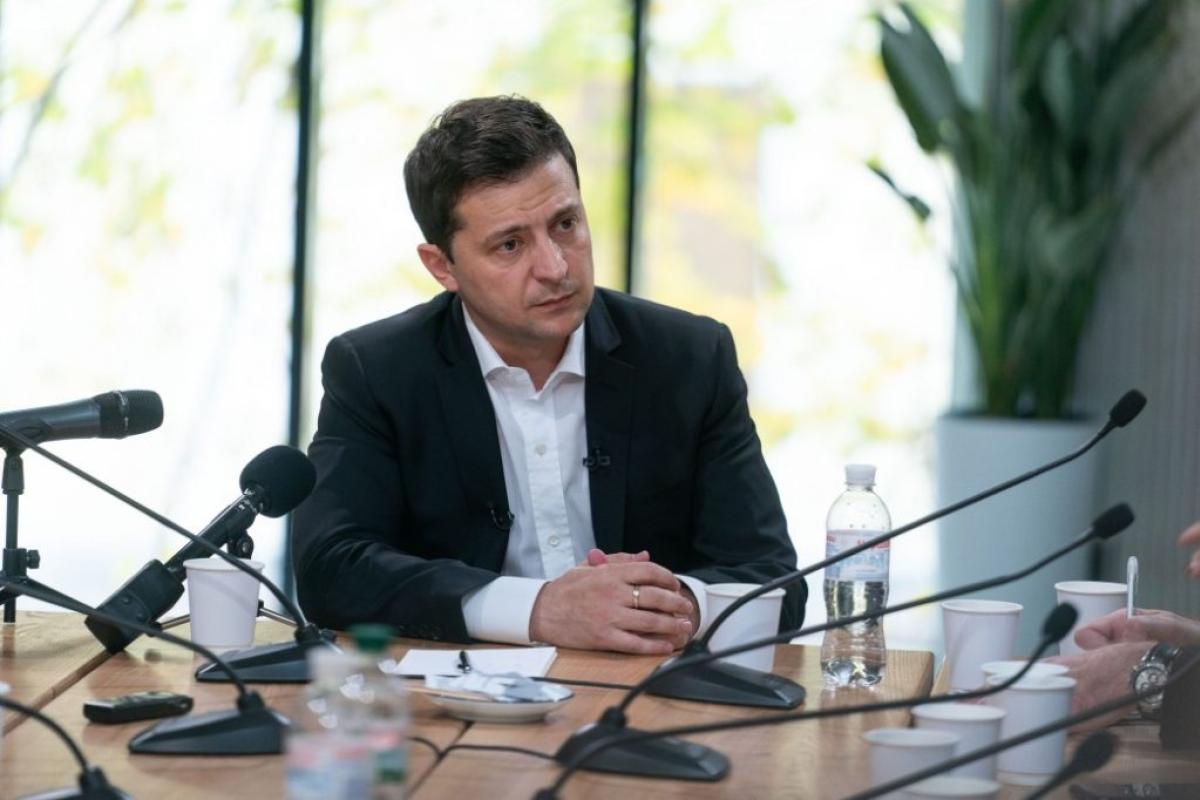 "Это хамство и позорная манера общения": Гай о споре Зеленского с добровольцем в Золотом "Это хамство и позорная манера общения": Гай о споре Зеленского с добровольцем в Золотом