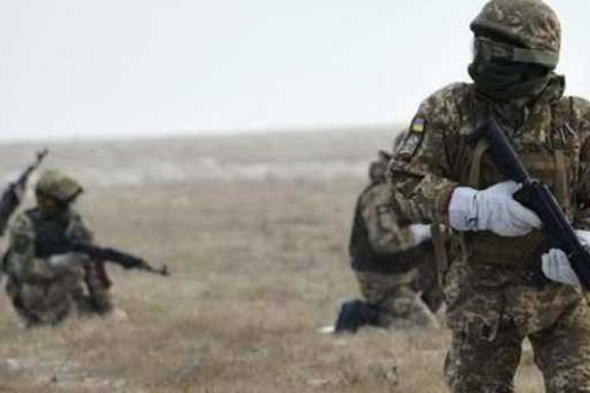 На Донбассе зафиксировано 5 обстрелов, 4 военнослужащих ВСУ получили ранения - штаб