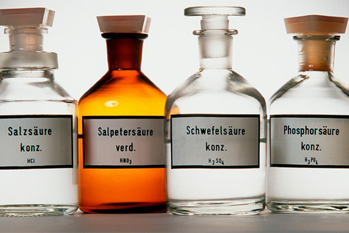 Эксперты назвали самые токсичные ингредиенты в косметике Эксперты назвали самые токсичные ингредиенты в косметике