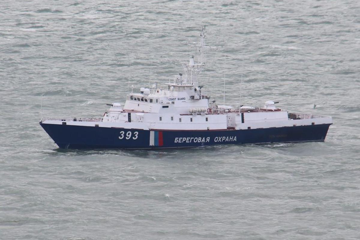 Морские авиаторы заставили отойти от украинского берега корабль-шпион РФ, - штаб