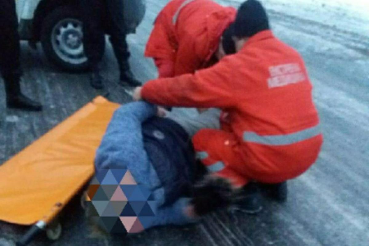 В Северодонецке спасли женщину, которая пролежала час на автодороге В Северодонецке спасли женщину, которая пролежала час на автодороге