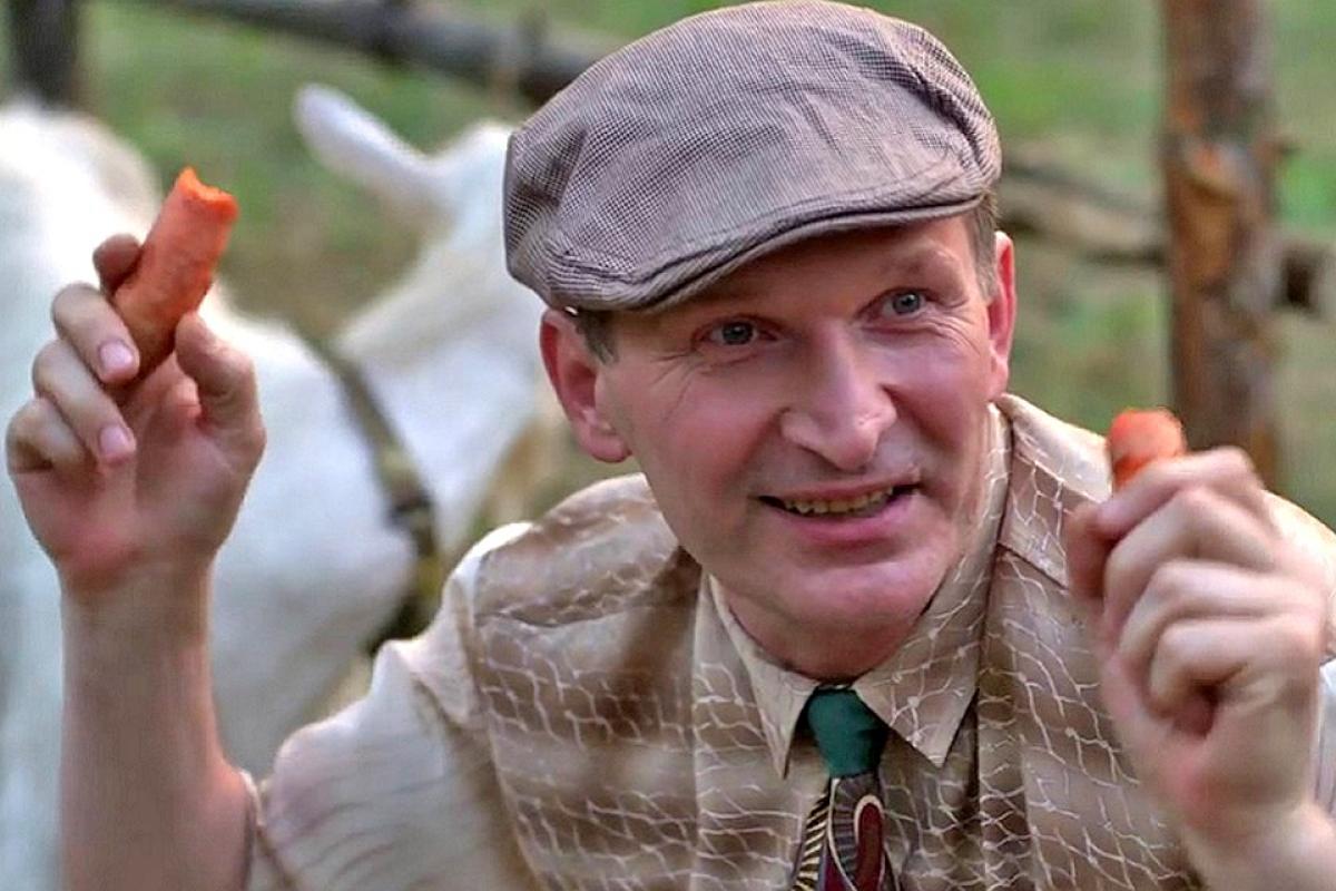 СБУ сняла запрет на въезд в Украину актеру из сериала "Сваты" СБУ сняла запрет на въезд в Украину актеру из сериала "Сваты"