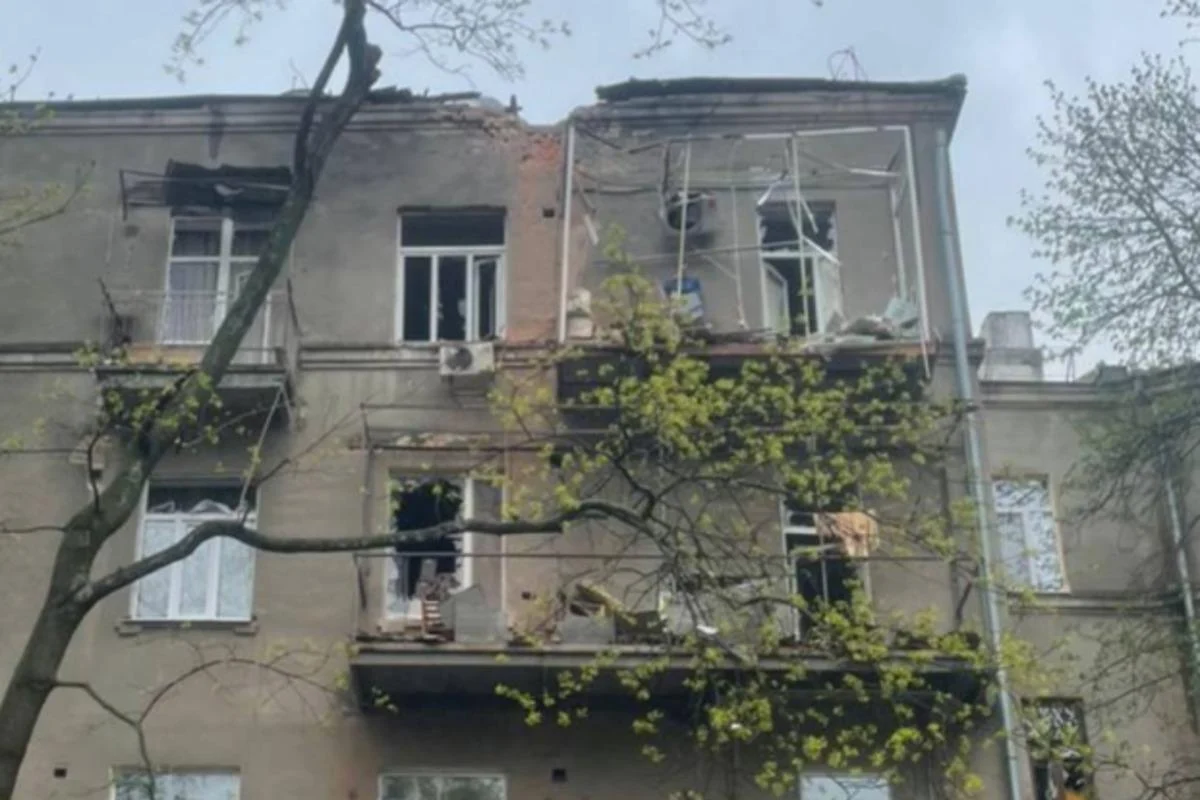 Російські війська обстріляли східний район Харкова: є жертви та руйнування Російські війська обстріляли східний район Харкова: є жертви та руйнування