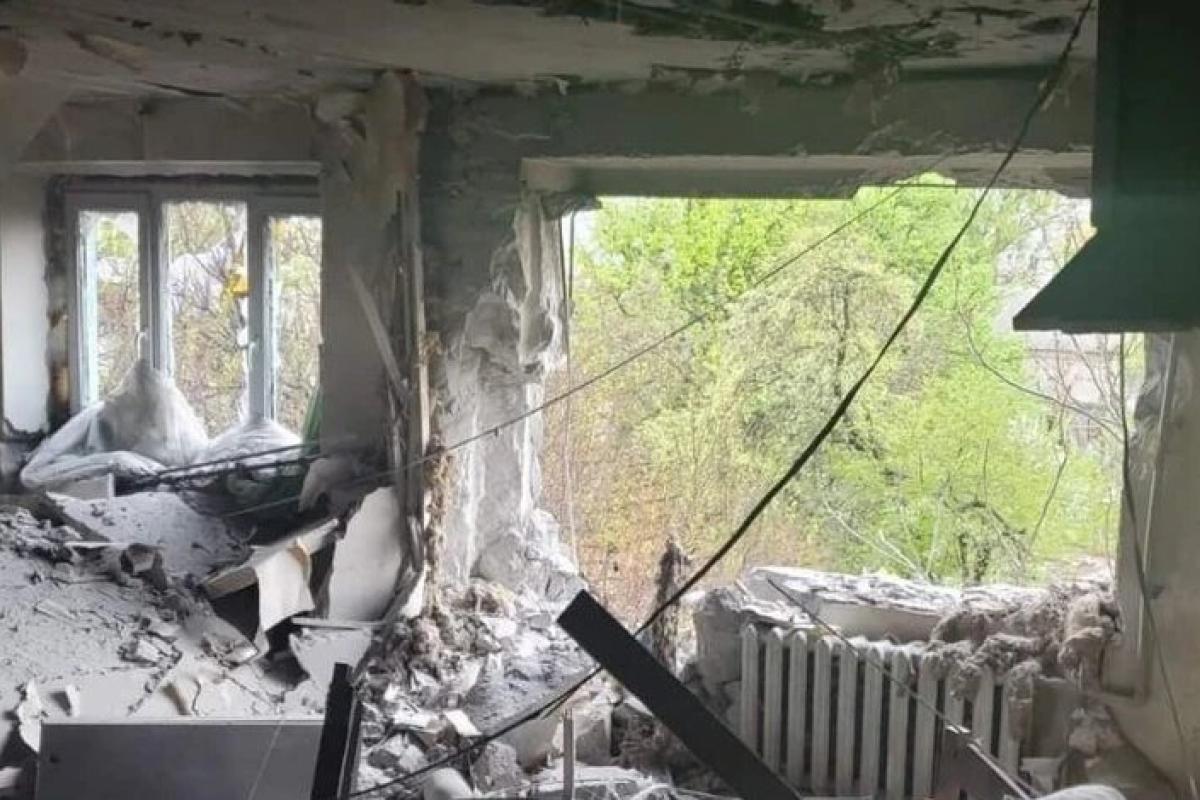 На Луганщині сім будинків зруйнували росіяни на Великдень, - Гайдай На Луганщині сім будинків зруйнували росіяни на Великдень, - Гайдай