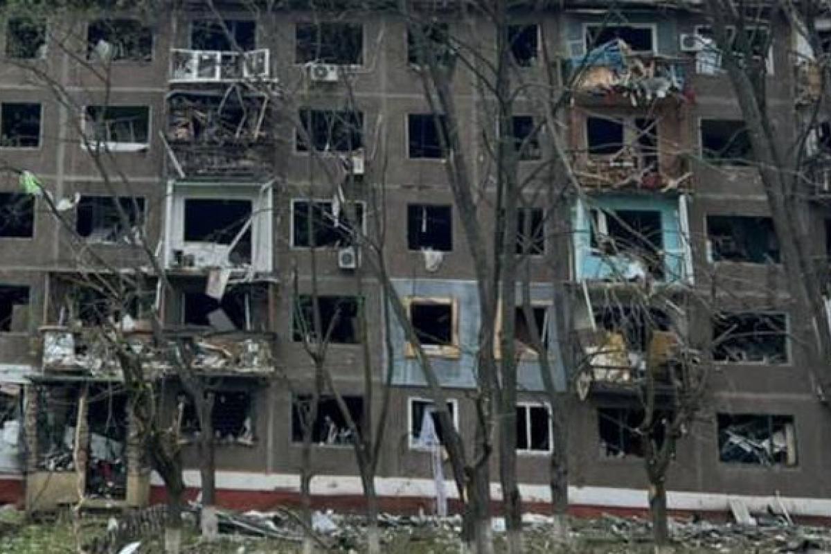"Підло, вночі, по житлових районах": росіяни вдарили ракетами по Краматорську, є поранені "Підло, вночі, по житлових районах": росіяни вдарили ракетами по Краматорську, є поранені