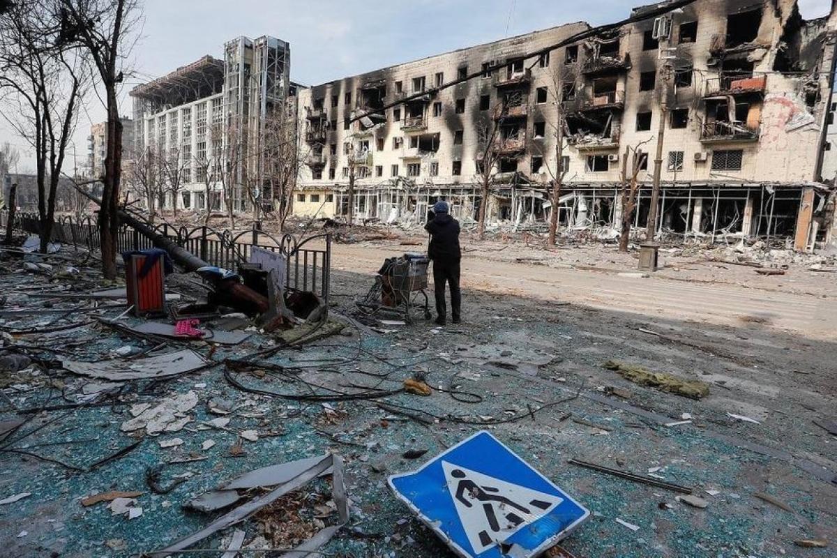 Окупанти вивозять з Маріуполя дітей, які за час війни втратили батьків, - Андрющенко Окупанти вивозять з Маріуполя дітей, які за час війни втратили батьків, - Андрющенко