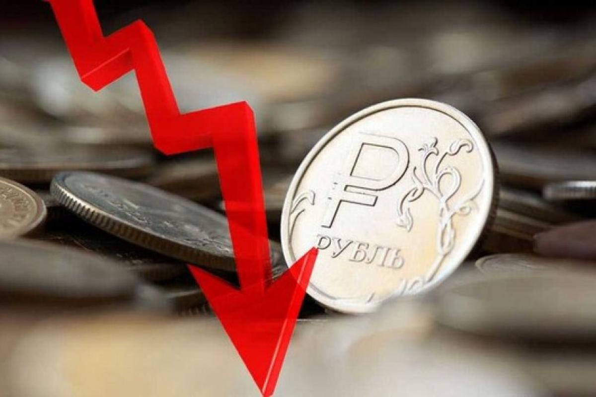Завтра Росія офіційно опиниться у дефолті, - експерт Завтра Росія офіційно опиниться у дефолті, - експерт