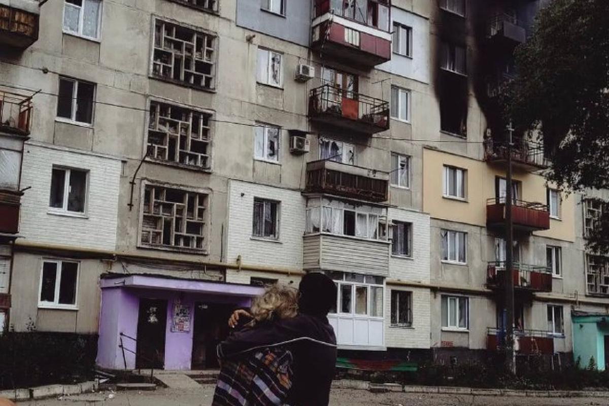 Атаку на Лисичанськ відбито: результати обстрілу міста на фото та відео Атаку на Лисичанськ відбито: результати обстрілу міста на фото та відео