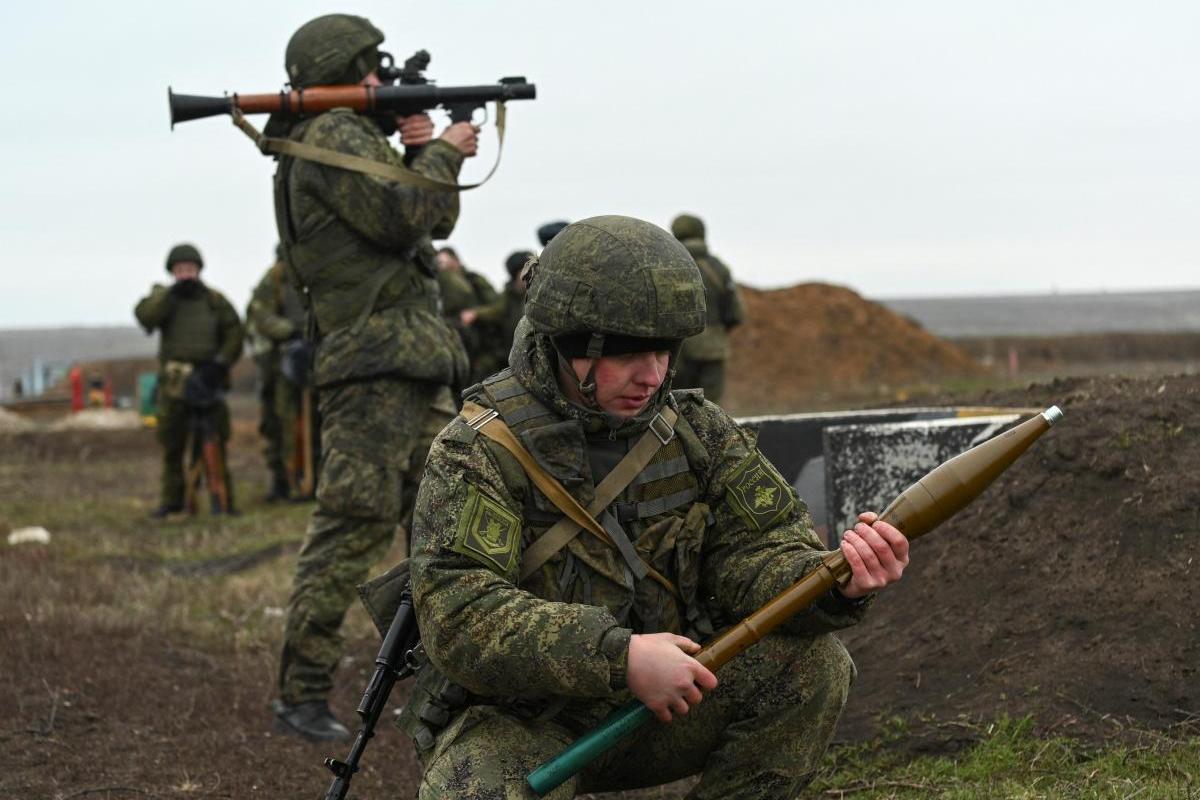 Военный прокол: россияне разбомбили батальон "ДНР", - разведка