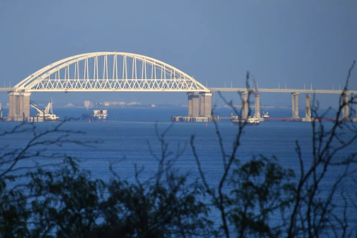 Кримський міст не буде вражений: Маломуж озвучив кілька причин