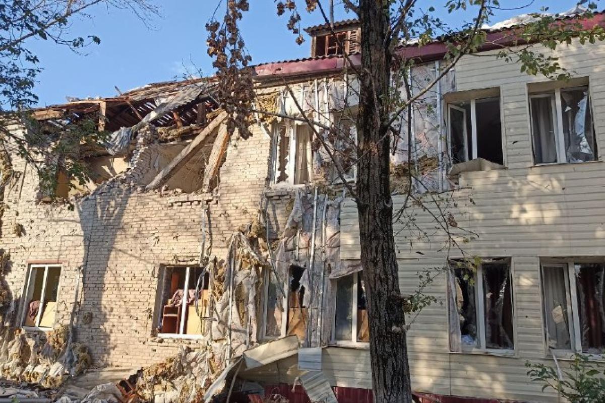 "Без крыши и окон": как выглядит общежитие музыкального колледжа в Северодонецке