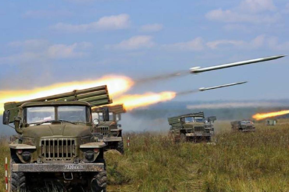 Окупанти з "Градів" обстріляли прикордонне село на Чернігівщині, - ОВА Окупанти з "Градів" обстріляли прикордонне село на Чернігівщині, - ОВА