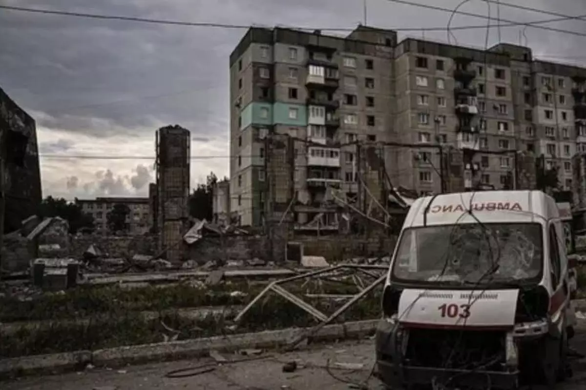 Лисичанск переживает все, что постигло Северодонецк, - Стрюк