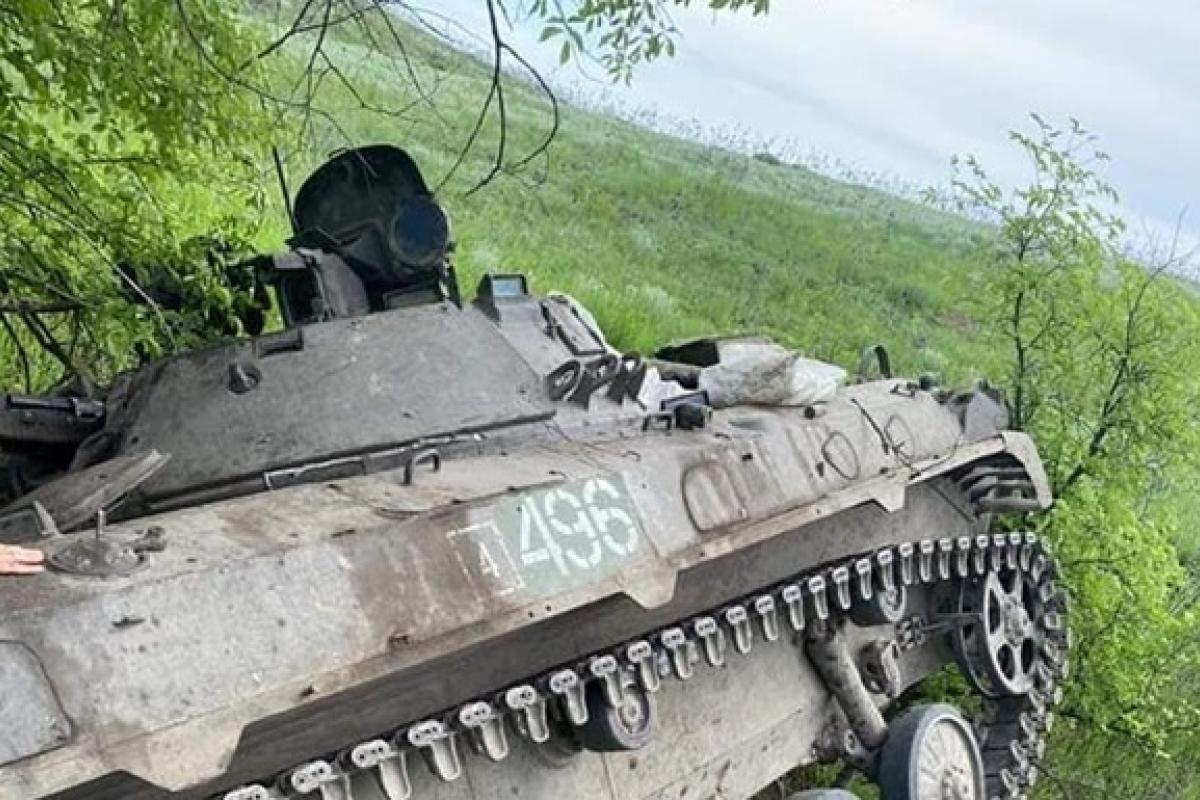 За сутки ликвидировано 140 оккупантов, 4 артиллерийских систем и вертолет: потери врага на 2 августа За сутки ликвидировано 140 оккупантов, 4 артиллерийских систем и вертолет: потери врага на 2 августа
