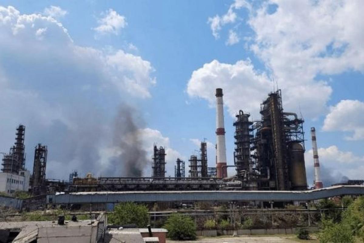 Окупанти наступають з боку Лисичанського НПЗ: Гайдай розповів про ситуацію на Луганщині