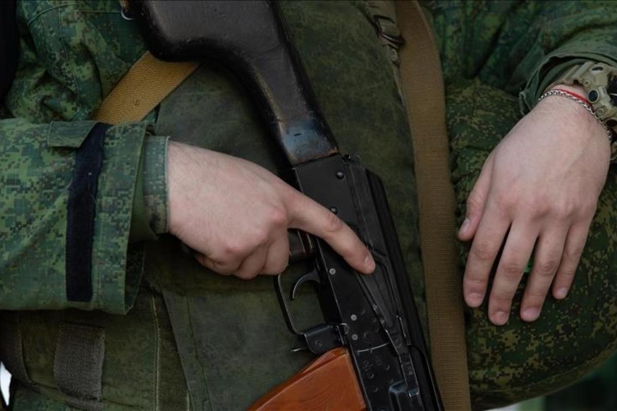 "Получил билет "террориста" - сразу на фронт": В "ЛНР" под мобилизацию уже попадают все мужчины