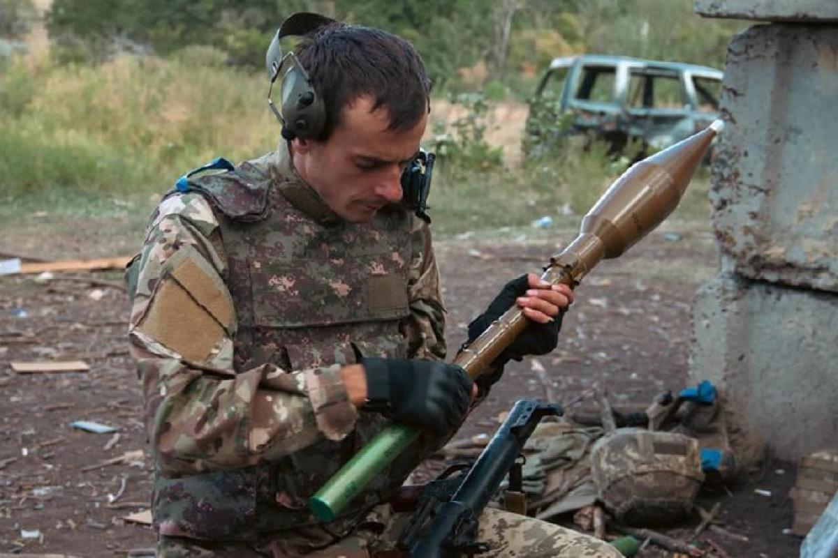 ВСУ на южном фронте уничтожили пять российских складов и три танка - ОК "Юг" ВСУ на южном фронте уничтожили пять российских складов и три танка - ОК "Юг"