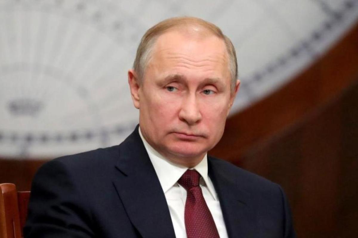 "Погляди безнадійно застаріли": У Росії депутати звернулися до Путіна із закликом скласти повноваження "Погляди безнадійно застаріли": У Росії депутати звернулися до Путіна із закликом скласти повноваження