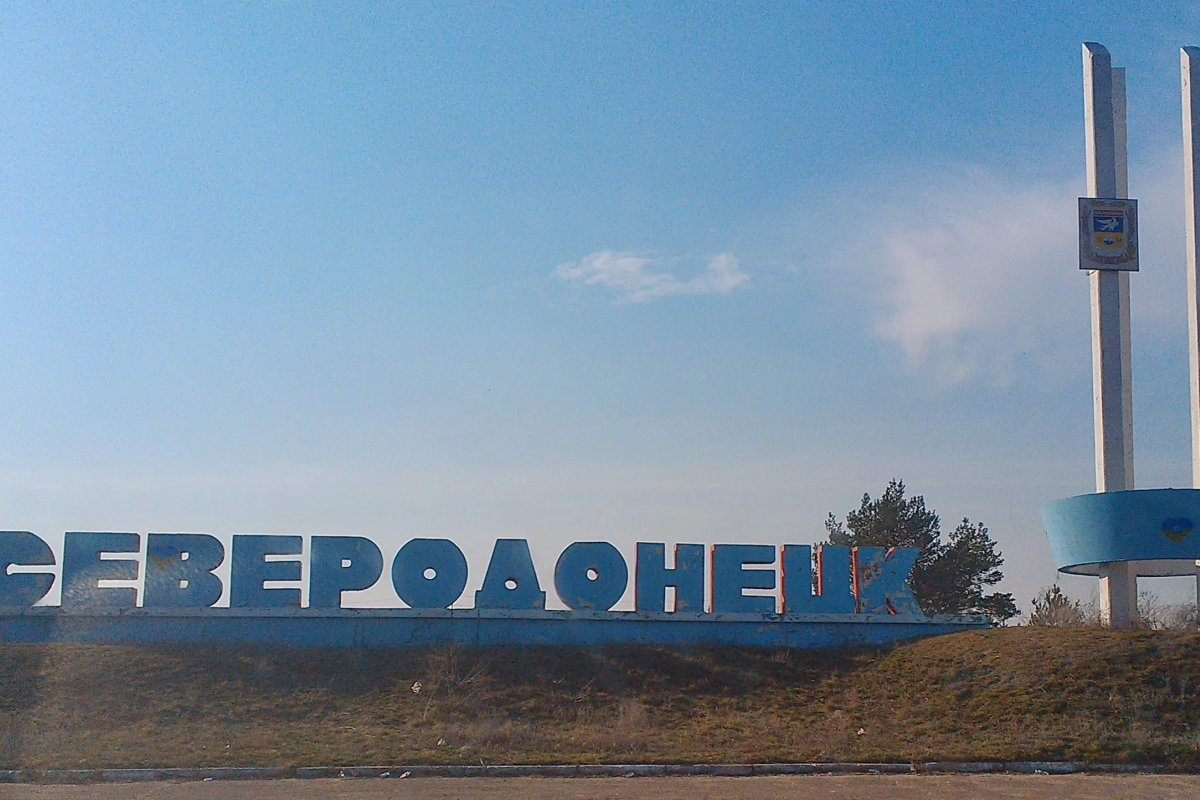 "По одній сосисці на людину": Окупанти хваляться, що привезли до Сєвєродонецька продукти "По одній сосисці на людину": Окупанти хваляться, що привезли до Сєвєродонецька продукти