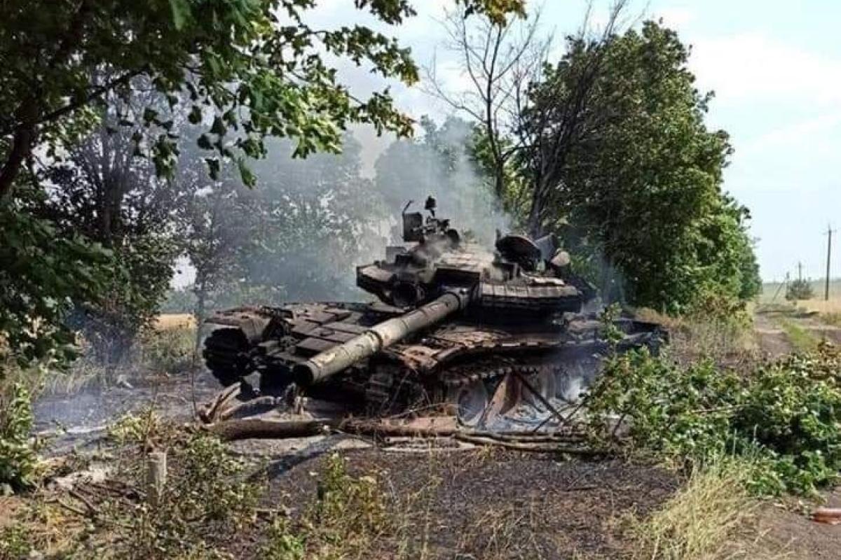 "Зброї, їжі, зв'язку немає. Допоможіть!": Окупанти скаржаться, що їх покинули в районі Сватового "Зброї, їжі, зв'язку немає. Допоможіть!": Окупанти скаржаться, що їх покинули в районі Сватового
