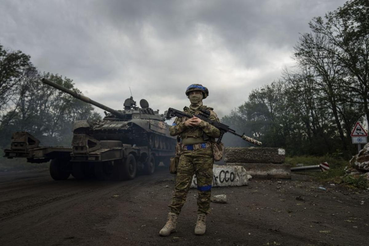 Успіхи захисників на двох напрямках: окупанти поширюють чутки про якусь "суперзброю" ЗСУ, - Жданов Успіхи захисників на двох напрямках: окупанти поширюють чутки про якусь "суперзброю" ЗСУ, - Жданов