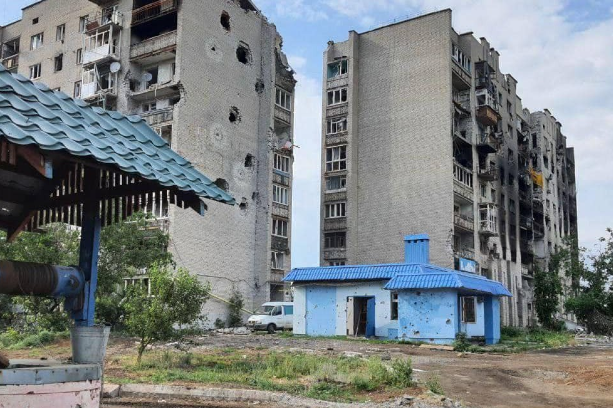 Люди ходят за дровами в заминированный лес: Жители Рубежного рассказали, как выживают в оккупации Люди ходят за дровами в заминированный лес: Жители Рубежного рассказали, как выживают в оккупации