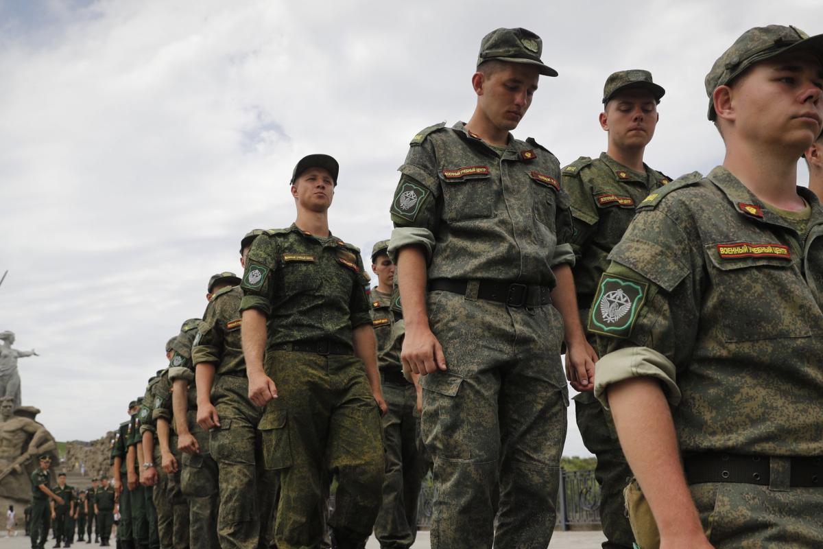 В "ЛНР" через відмову воювати без підготовки 20 мобілізованих із Росії відправили "на підвал", - ЗМІ В "ЛНР" через відмову воювати без підготовки 20 мобілізованих із Росії відправили "на підвал", - ЗМІ