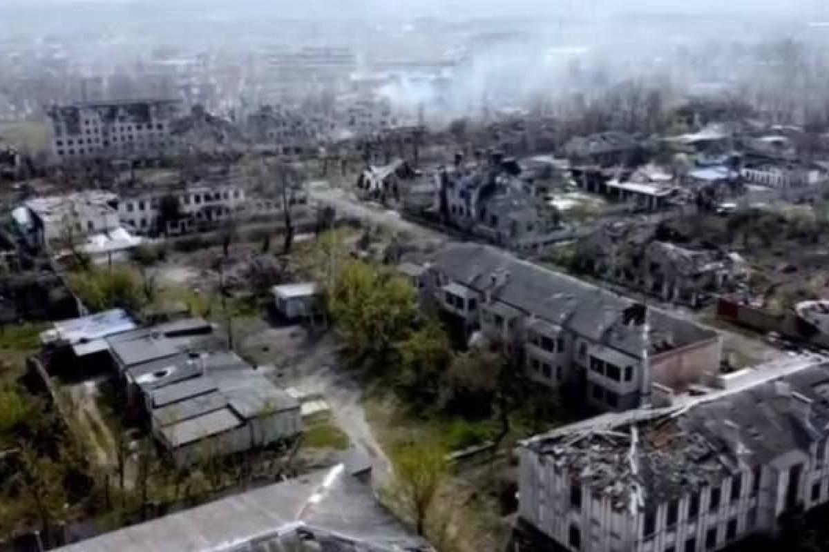 "Пустых в списках нет": в сети показали вскрытые квартиры в Рубежном "Пустых в списках нет": в сети показали вскрытые квартиры в Рубежном
