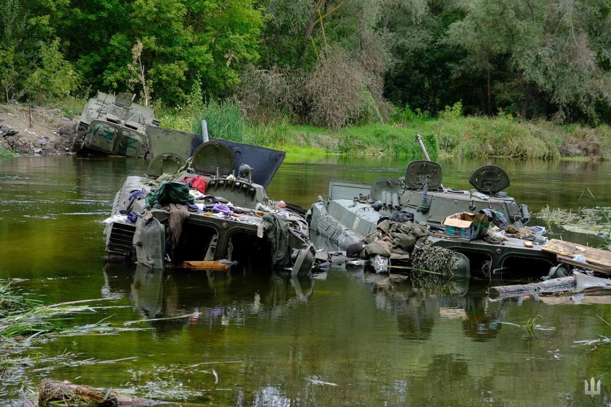 В ISW розповіли про жахливе становище окупантів на Донбасі В ISW розповіли про жахливе становище окупантів на Донбасі