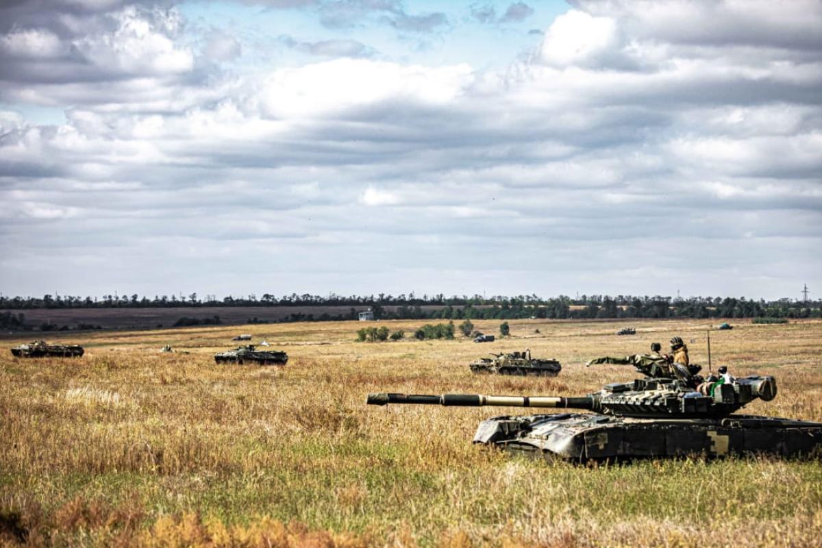 На південному фронті за добу знищено 2 ворожих складу БК, - ОК "Південь" На південному фронті за добу знищено 2 ворожих складу БК, - ОК "Південь"