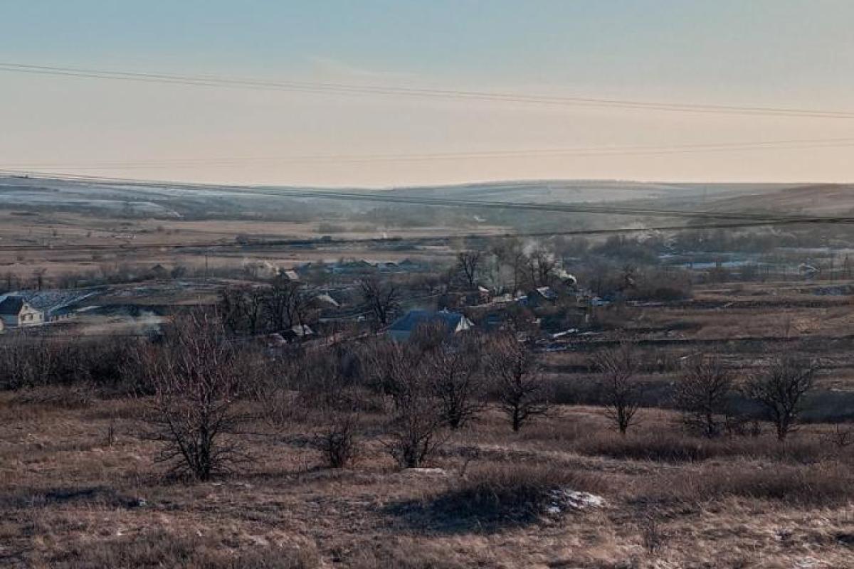 На Луганщині окупанти в паніці, ЗСУ нібито обстріляли селище Вовчоярівка з танка На Луганщині окупанти в паніці, ЗСУ нібито обстріляли селище Вовчоярівка з танка