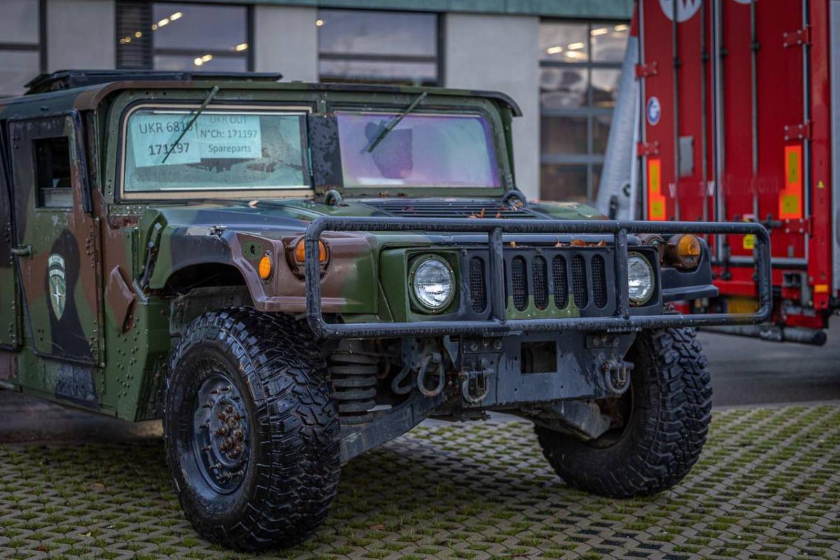 Позашляховик HMMWV на службі у ЗСУ: докладніше про культовий позашляховик США Позашляховик HMMWV на службі у ЗСУ: докладніше про культовий позашляховик США
