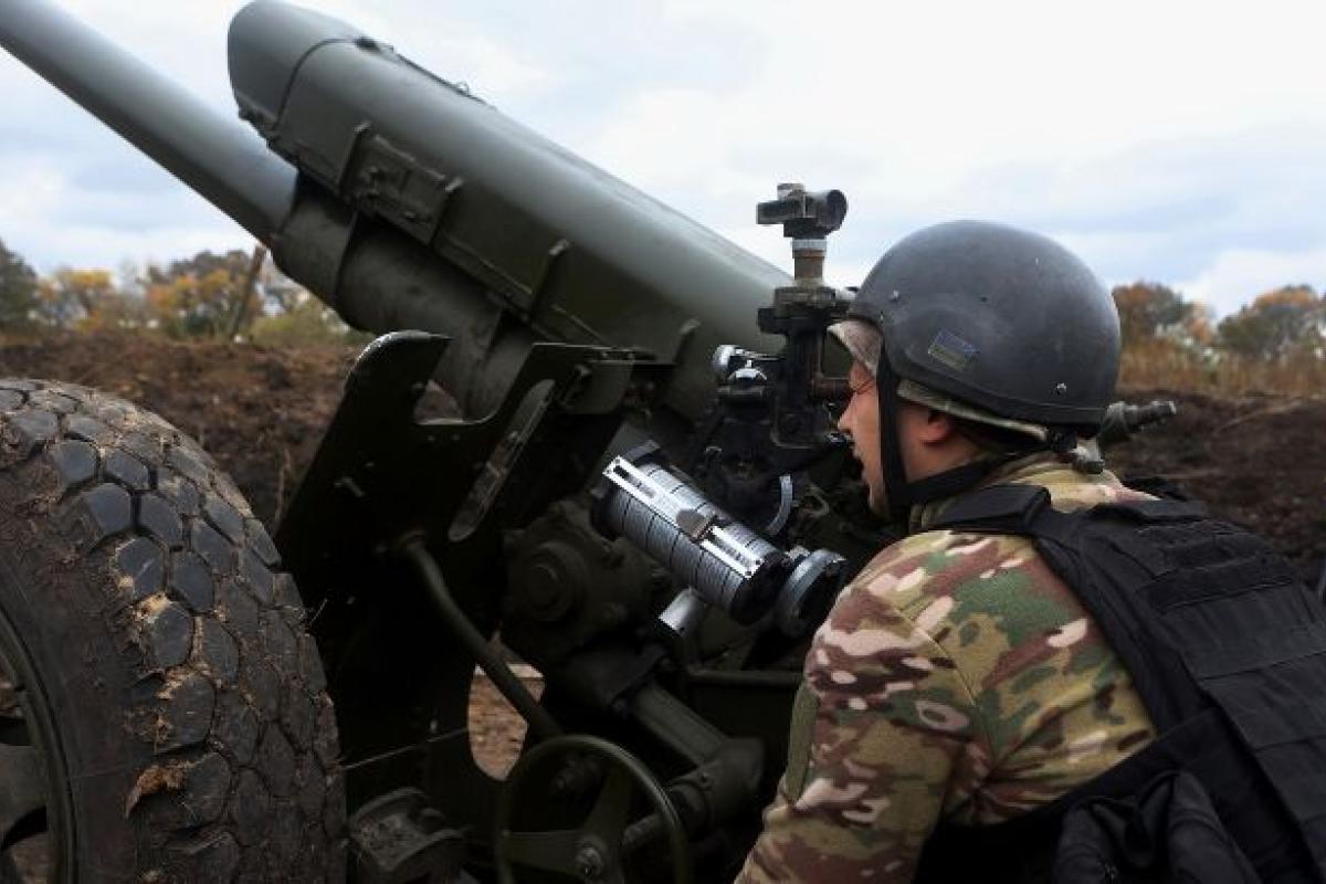 Ворожі окопи на півночі від Кремінної розтягнулися на 10 км на південь: супутникові знімки Ворожі окопи на півночі від Кремінної розтягнулися на 10 км на південь: супутникові знімки