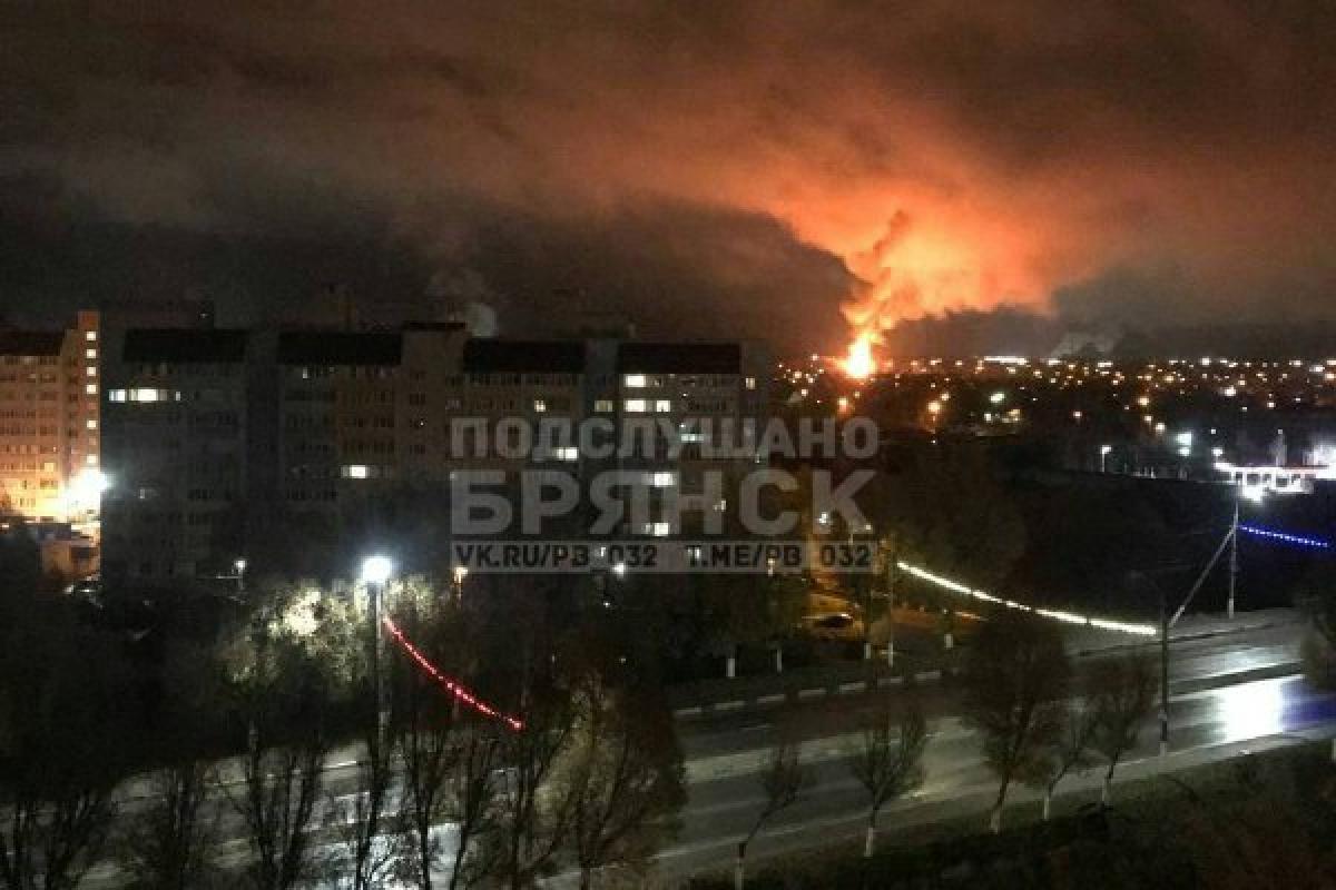 Брянськ, тривожно: На околиці міста спалахнула масштабна пожежа Брянськ, тривожно: На околиці міста спалахнула масштабна пожежа
