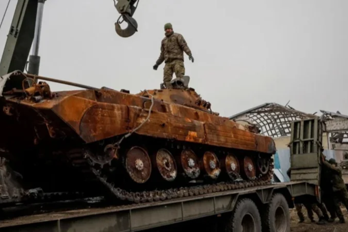 ВСУ освободили поселок в 23 километрах от Сватово на Луганщине: военные показали как происходил штурм ВСУ освободили поселок в 23 километрах от Сватово на Луганщине: военные показали как происходил штурм